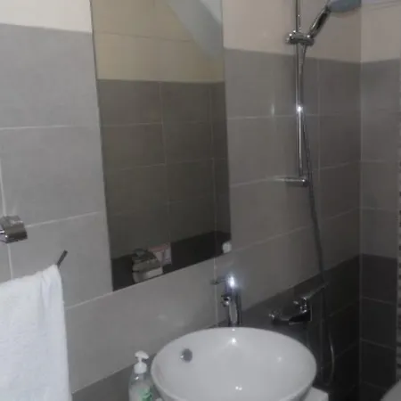 Villa Anemoni 12 Central Close To Fig Tree Bay *
